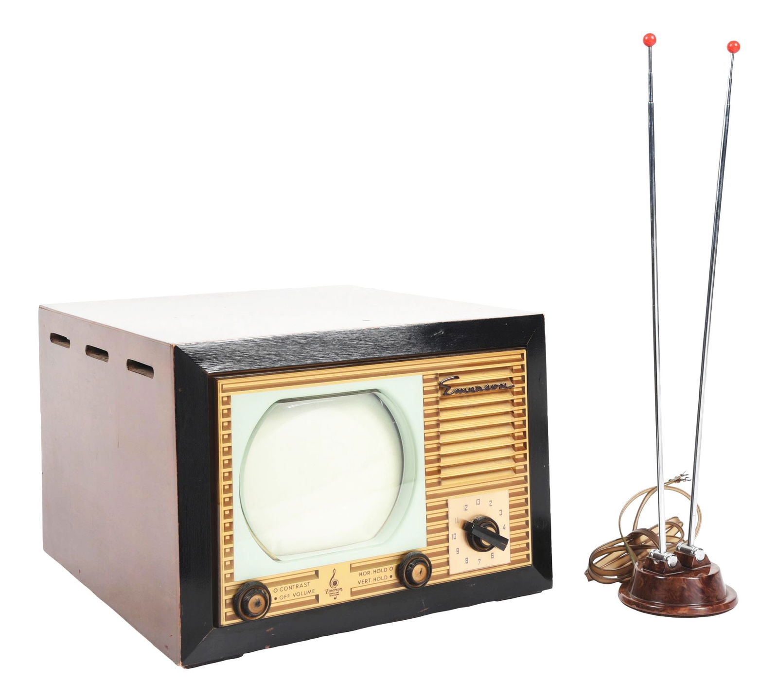 EMERSON MODEL 600 TV (1 of 5)