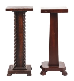 PAIR OF WOOD SLOT MACHINE OR TRADE STIMULATOR STANDS