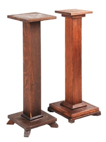 PAIR OF WOOD SLOT MACHINE, TRADE STIMULATOR OR ARTWORK STANDS
