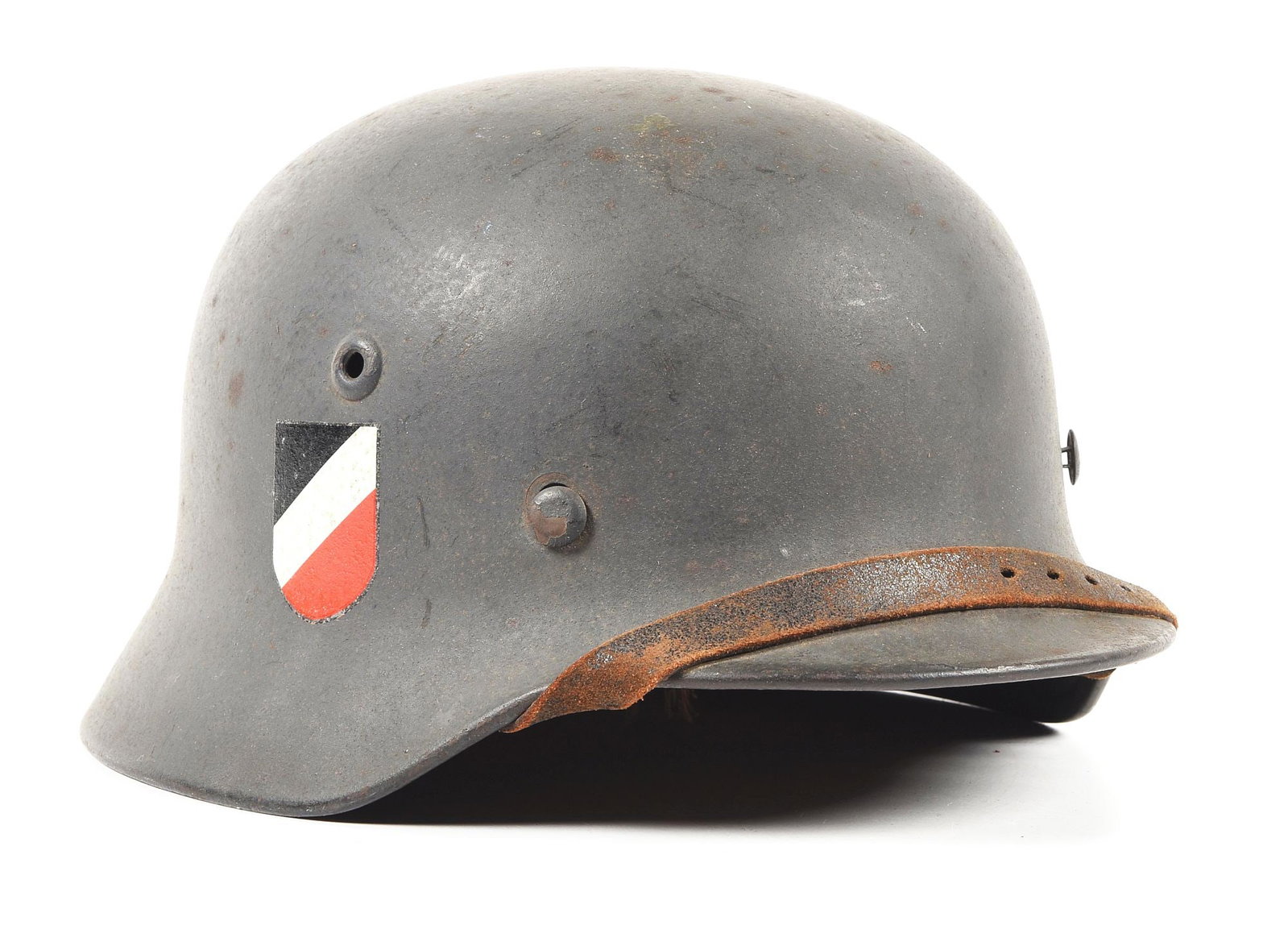 GERMAN WWII LUFTWAFFE SINGLE DECAL M40 HELMET.: German World War II Luftwaffe M40 single decal helmet in a shell maker/size "Q64" and lot number of "DN228". Unissued Luftwaffe M40 SD helmets like this with such crown wear from being stacked are kno