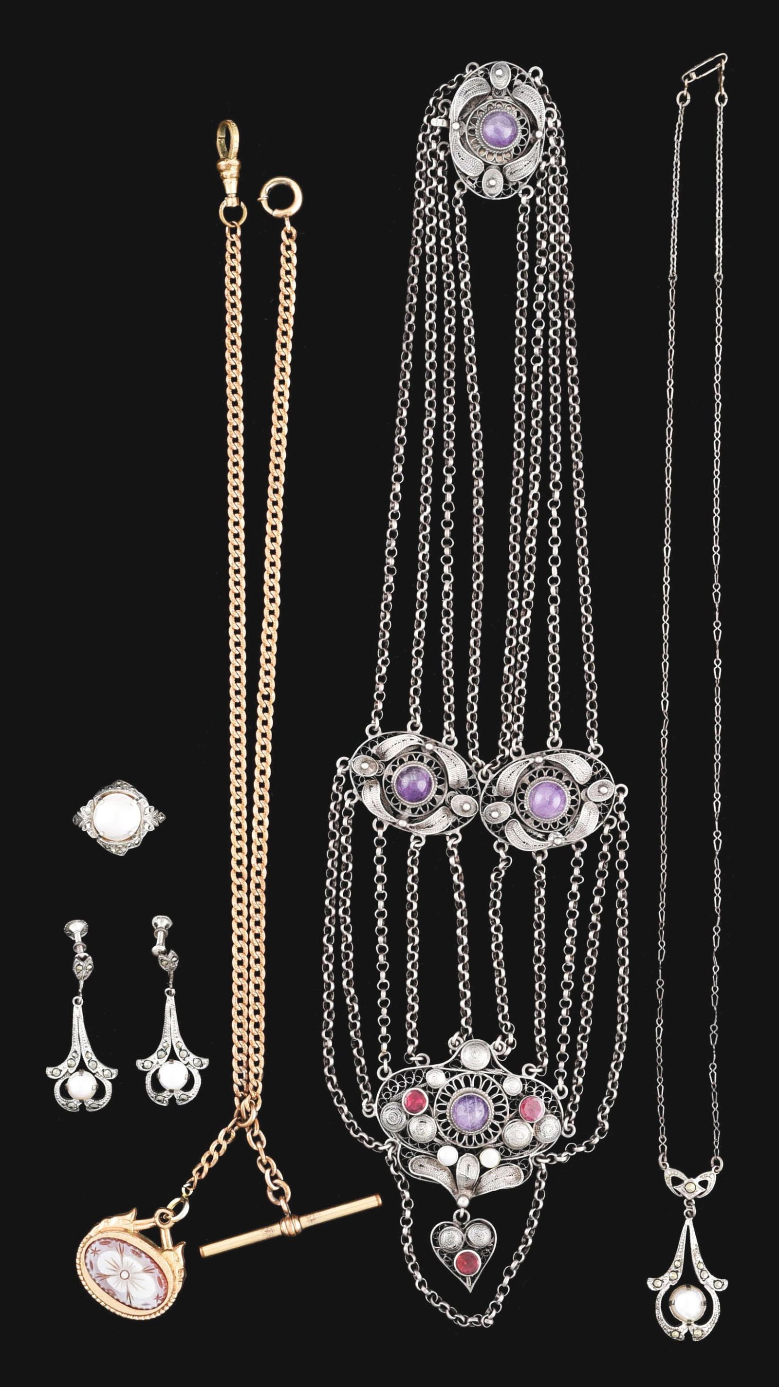 LOT OF 3: ANTIQUE JEWELRY PIECES (1 of 3)