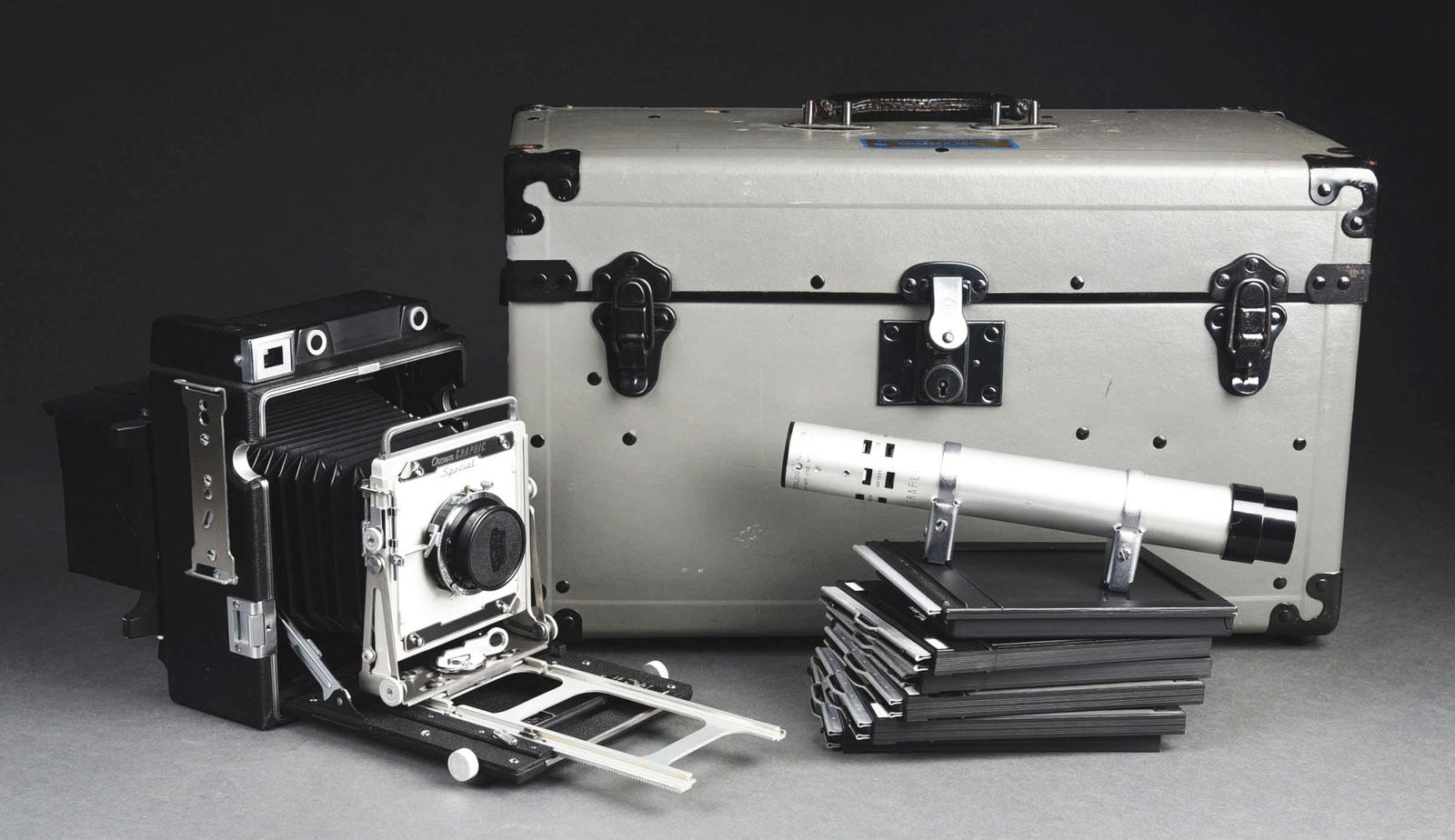 CROWN GRAPHIC SPECIAL 4X5 PRESS CAMERA W/ CASE, FLASH & ACCESSORIES (1 of 7)