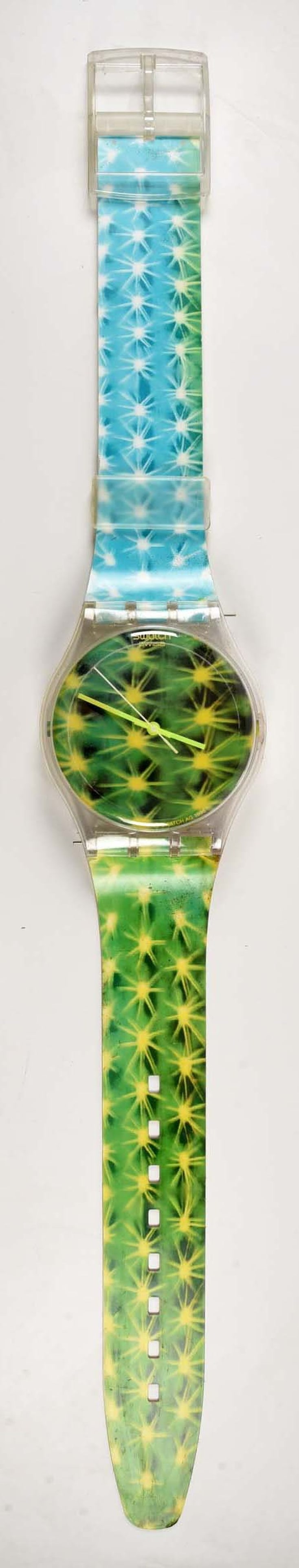 LARGE DISPLAY SWATCH WATCH (1 of 2)