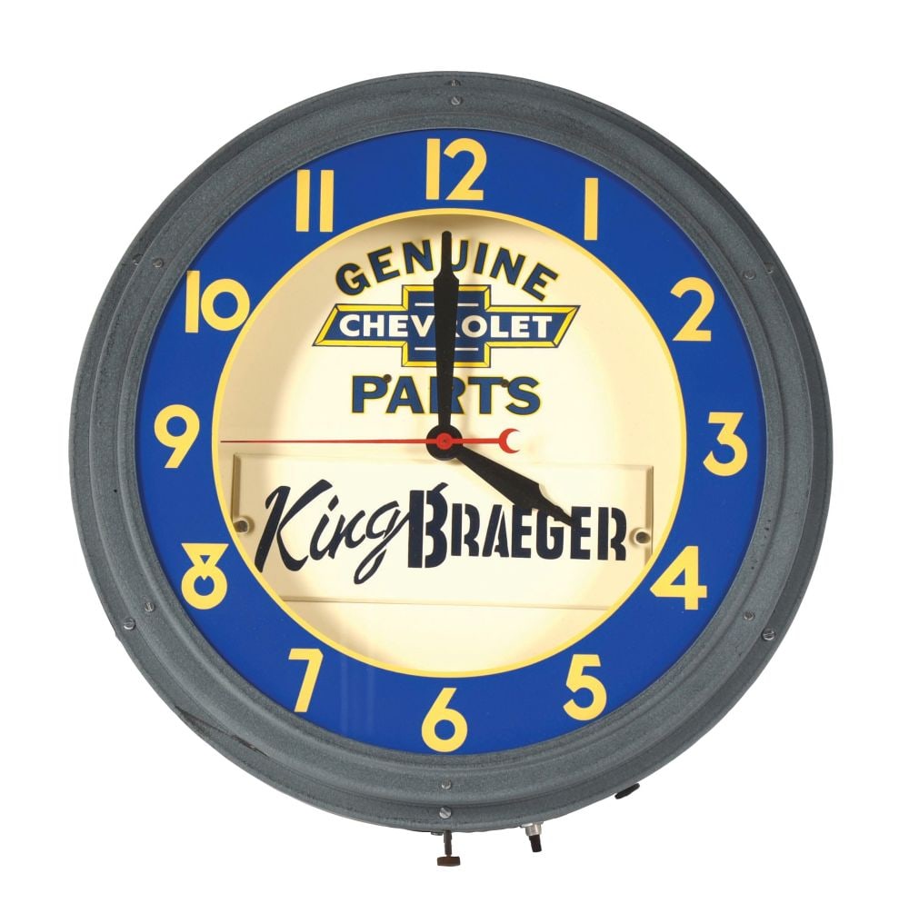 GENUINE CHEVROLET PARTS KING BRAEGER NEON CLOCK. (1 of 2)