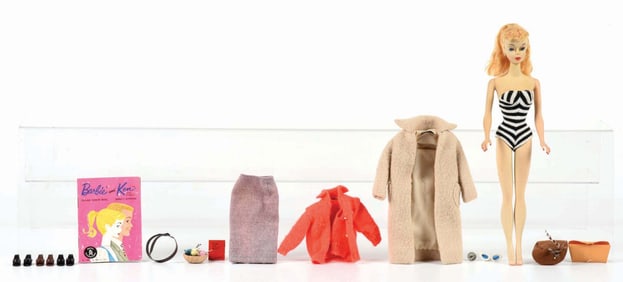 1960'S #3 BARBIE DOLL W/ ACCESSORIES