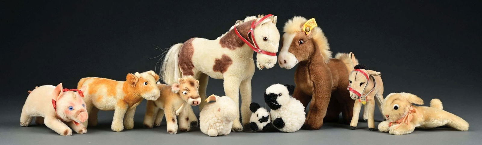 LOT OF 10: VARIOUS STEIFF FARM STUFFED ANIMALS (1 of 2)