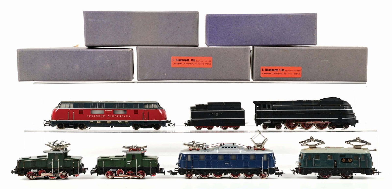 LOT OF 7: MARKLIN HO LOCOMOTIVES (1 of 2)