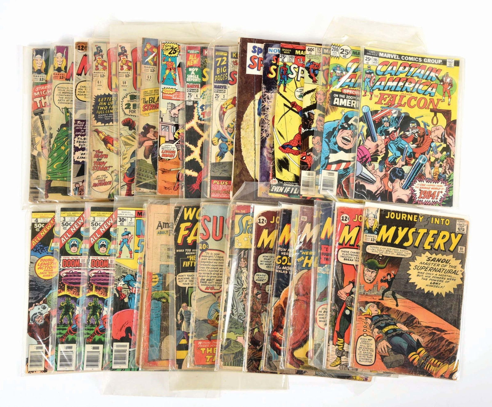 LOT OF 30 VARIOUS COMIC BOOKS (1 of 1)