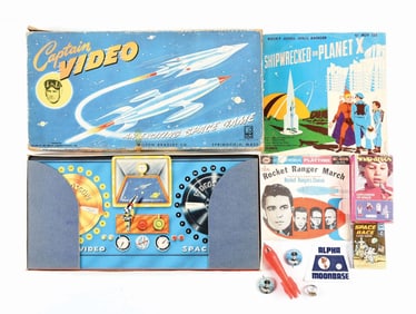 LOT OF VARIOUS 1950S - 1990S SPACE-RELATED ITEMS