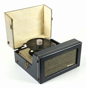 1956 RCA VICTOR ELVIS PRESLEY PHONOGRAPH