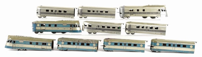 LOT OF 2: AMERICAN FLYER PRE-WAR STREAMLINER SETS