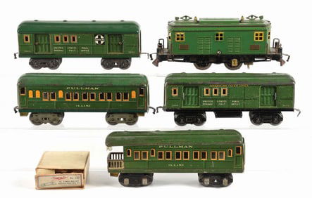 LOT OF 5: AMERICAN FLYER PRE-WAR O-GAUGE PASSENGER SET