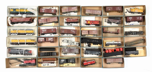 LOT OF 35: ATHEARN BLUE BOX LOCOMOTIVES & ROLLING STOCK