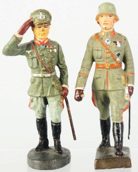 Lineol & Elastolin Blomberg Figures.: Includes two versions of Blomberg. Condition (Excellent).
