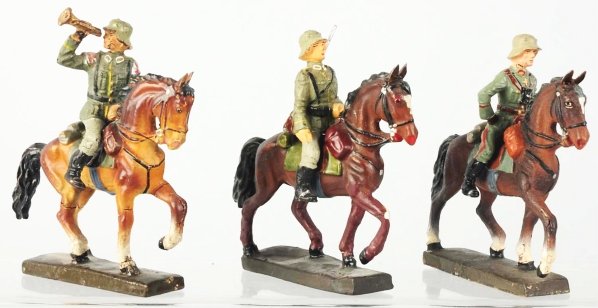 Lot of 3: Lineol 7cm German Army Mounted Figures.: One may be on a mismatched horse. Condition (Good).