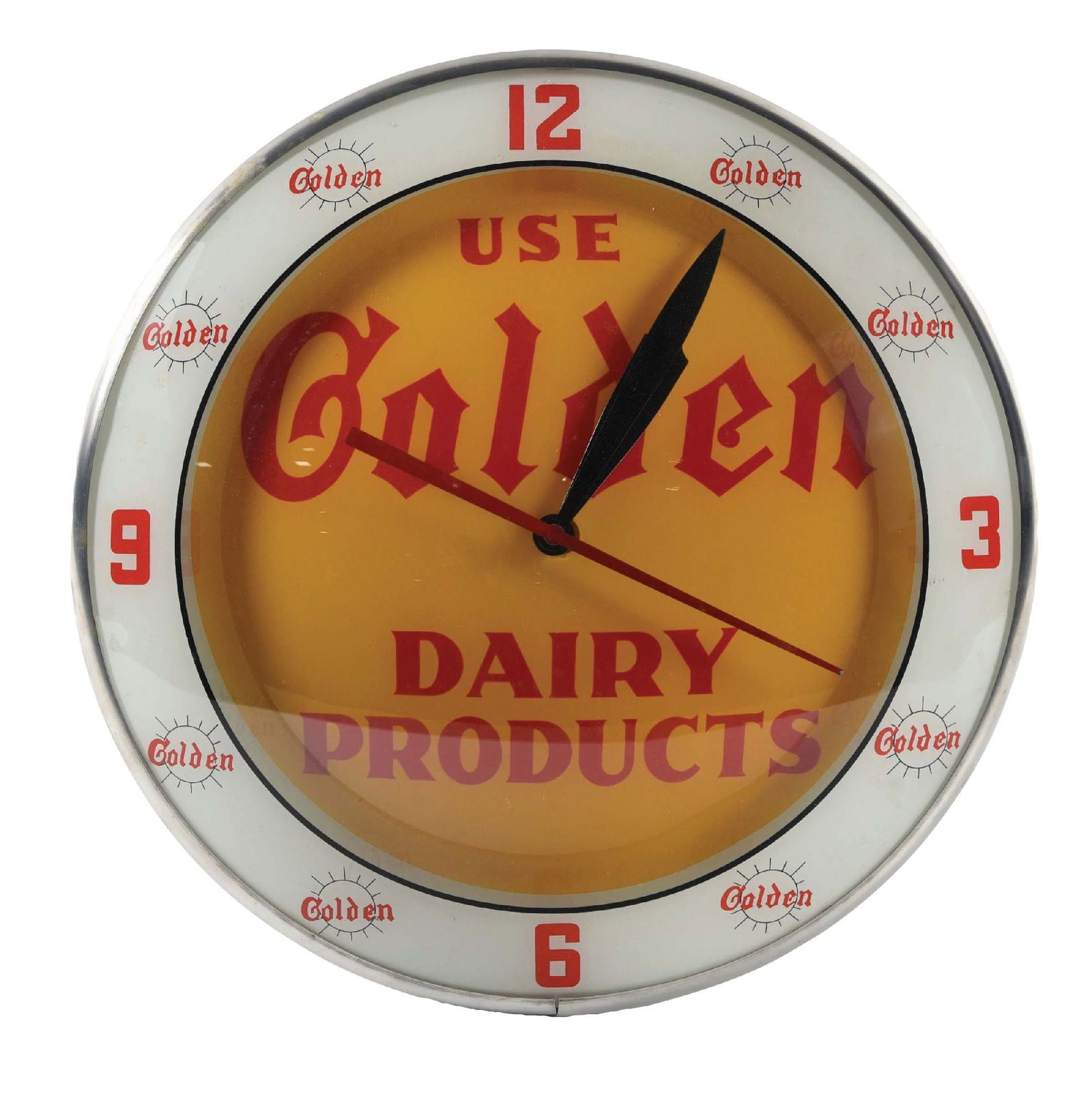 USE GOLDEN DAIRY PRODUCTS LIGHT-UP CLOCK (1 of 2)