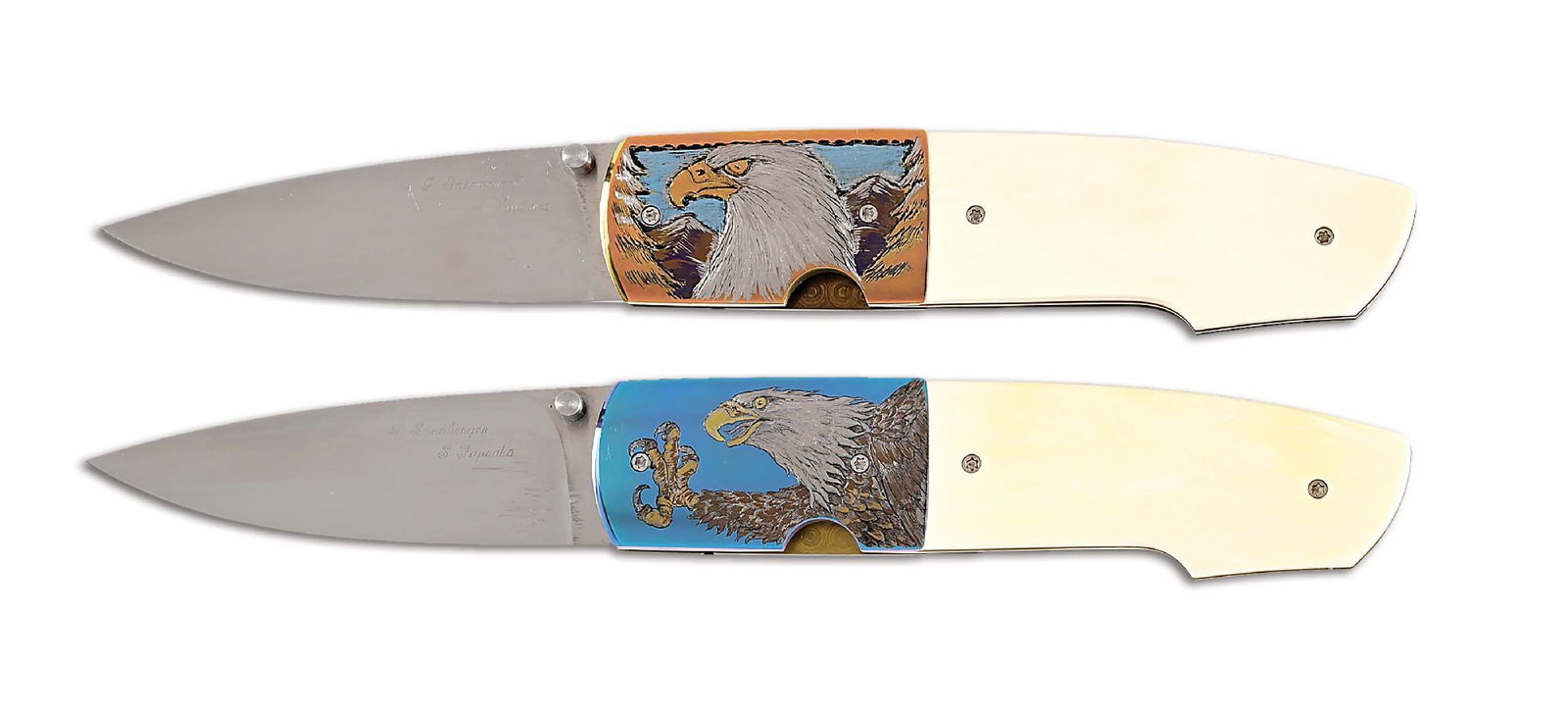 LOT OF 2: JIM SORNBERGER/STAN FUJISAKA LINERLOCK KNIVES.: Lot consists of: (A) Jim Sornberger linerlock folding knife. Bolster is carved titanium with bald eagle motifs by Stan Fujisaka. Frame is gold anodized titanium with ivory grip scales. CONDITION: Very