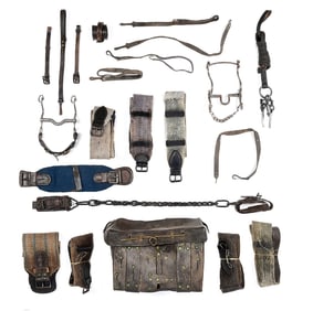 MODEL 1859 MCCLELLAN SADDLE BAGS AND ASSORTED ACCOUTREMENTS.