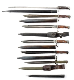 LOT OF 7: GERMAN WWI MAUSER BAYONETS.