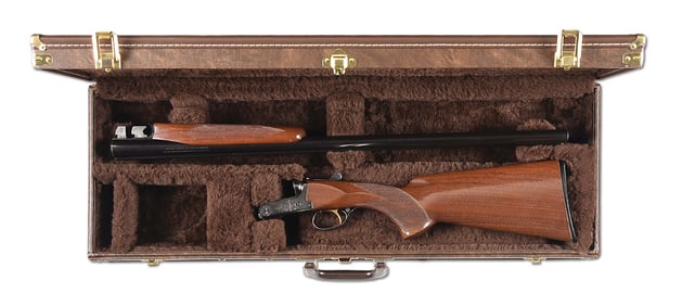 (M) BROWNING BSS 12 GAUGE SIDE BY SIDE SHOTGUN WITH HARD CASE.