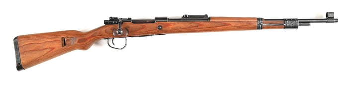 (C) EXCELLENT POST WAR BRNO K98 MAUSER BOLT ACTION RIFLE.