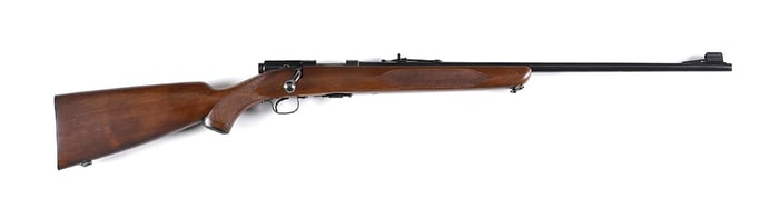 (C) WINCHESTER MODEL 43 FACTORY DELUXE BOLT ACTION RIFLE IN .22 HORNET.