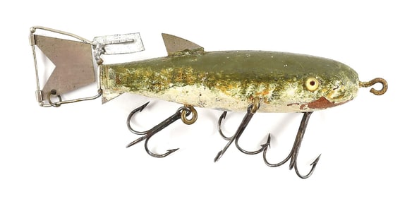 THE SMITH MINNOW FROM THE HEDDON FACTORY BOARD