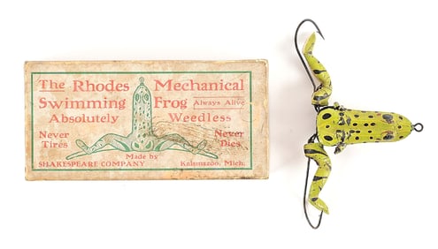 SHAKESPEARE RHODES MECHANICAL FROG WITH GREY CARDBOARD BOX