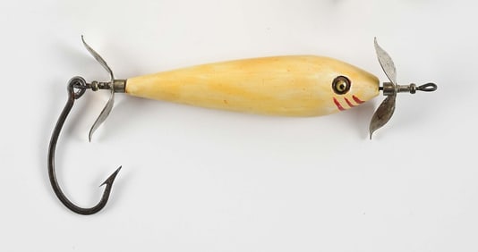 PFLUEGER CATALINA STYLE MONARCH MINNOW