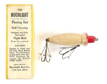 MOONLIGHT BAIT CO BABY SIZED FLOATING BAIT IN BOX