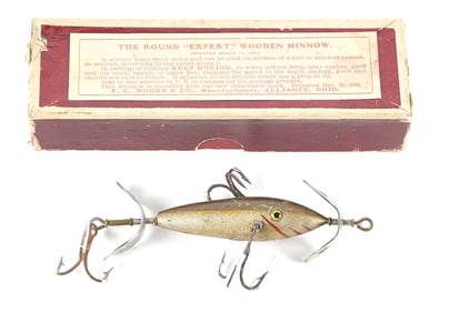 F.C. WOODS 3-HOOK ROUND EXPERT IN MAROON BOX