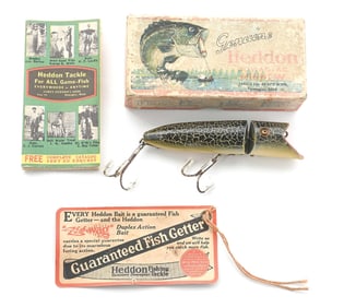HEDDON 8300 ZIG WAG IN GREEN CRACKLEBACK WITH BOX