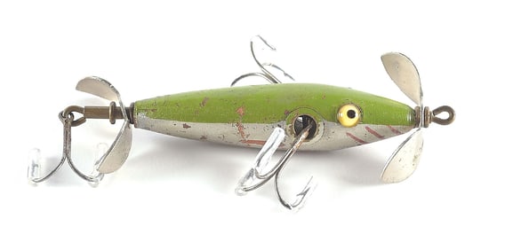 THE KALAMAZOO FISHING TACKLE MFGS NUMBER 1 MINNOW