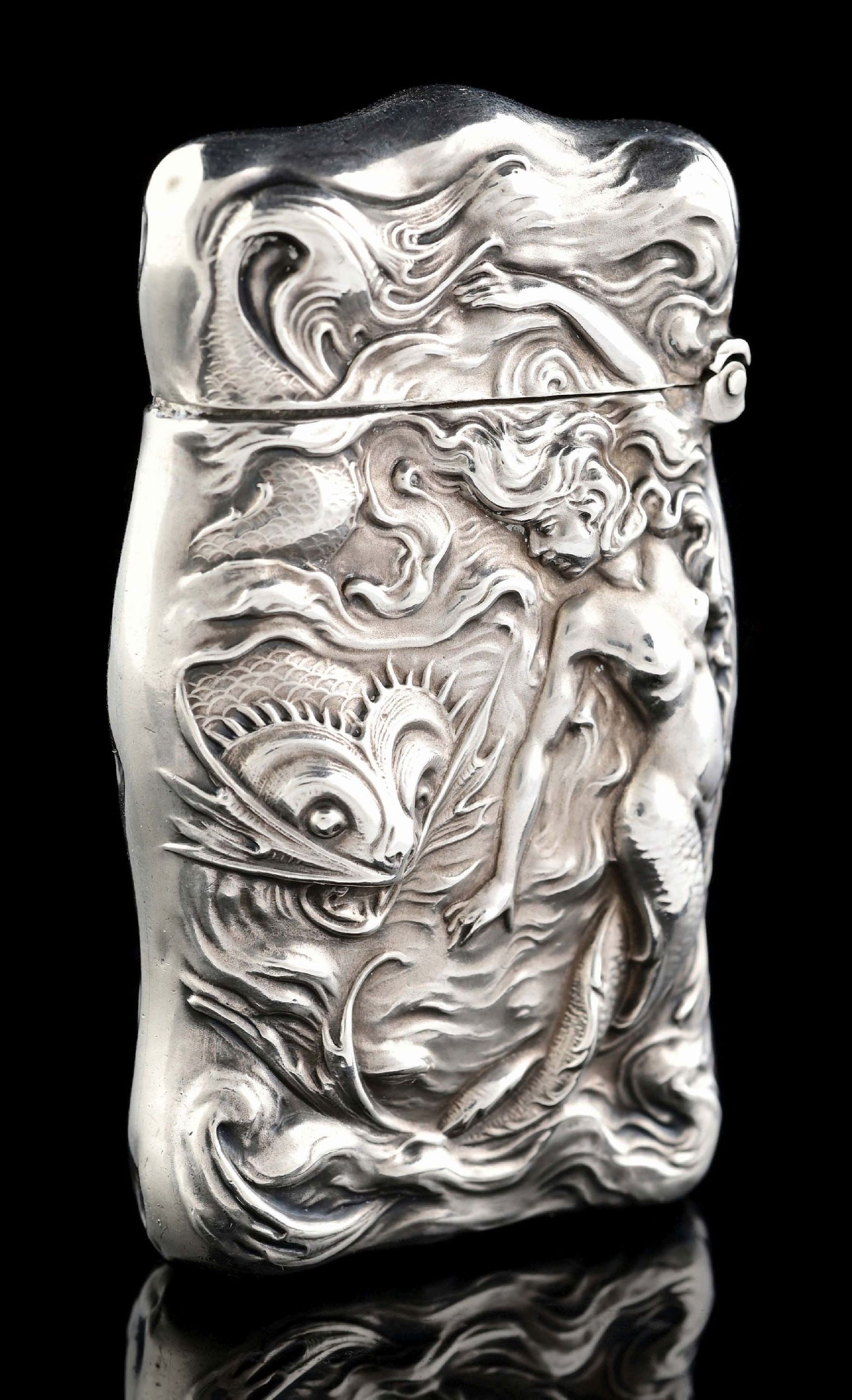 ART NOUVEAU STERLING SILVER MATCH SAFE (1 of 6)