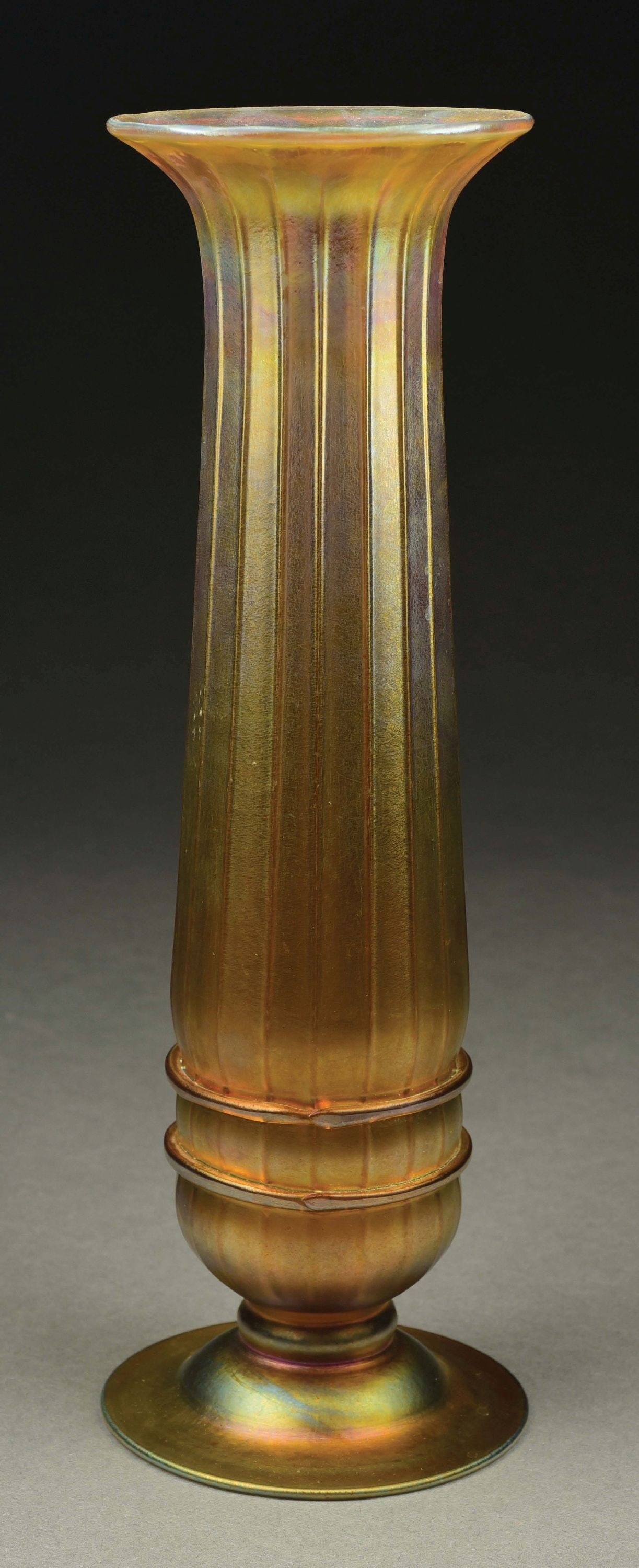 TIFFANY STUDIOS FAVRILE GOLD VASE (1 of 6)