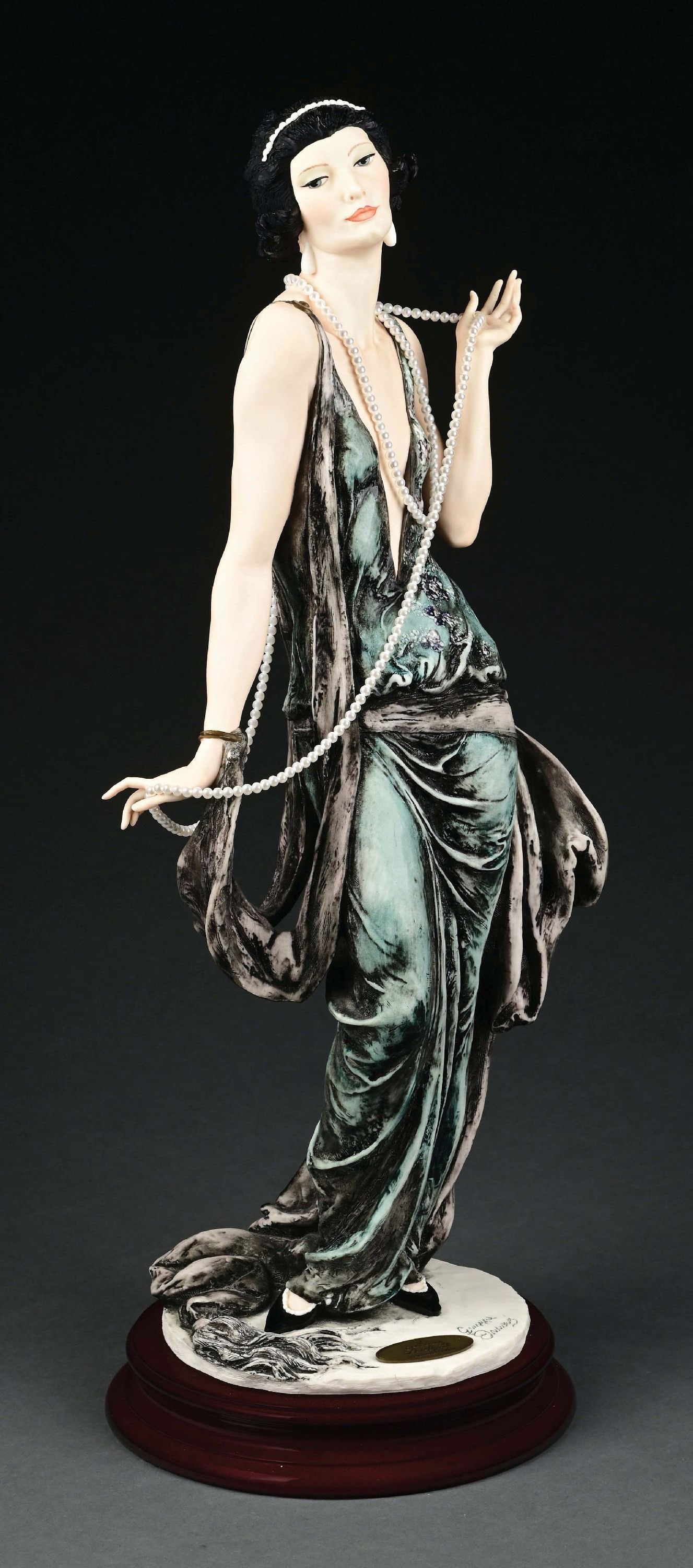 GIUSEPPE ARMANI FLORENCE STARLIGHT PORCELAIN SCULPTURE ©1996 LE 283/1500 (1 of 6)