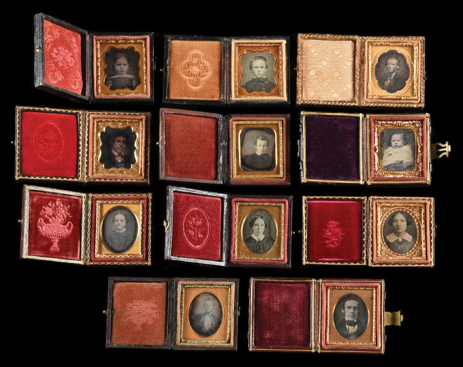 LOT OF 11: DAGUERREOTYPE 1/16TH PHOTO PLATES IN FULL LEATHER CASES (1 of 3)