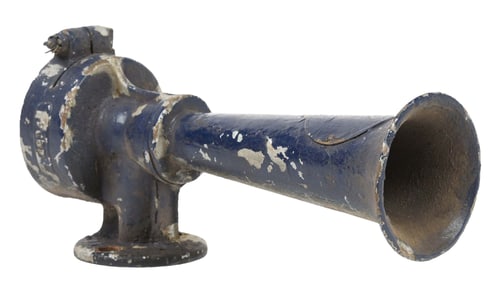 LESLIE TYFON SINGLE-CHIME AIR HORN.