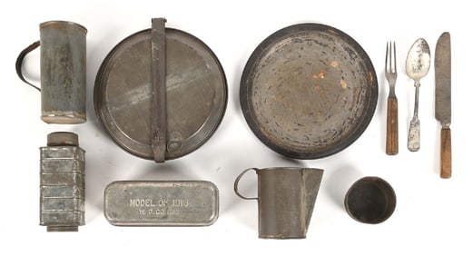 LOT OF US INDIAN WARS-WWI MESS EQUIPMENT.