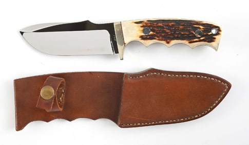 ROBERT NELSON STAG HANDELED KNIFE WITH SCABBARD.
