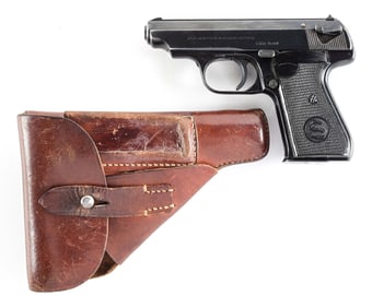 (C) J.P. SAUER & SOHN 38H SEMI AUTOMATIC PISTOL.