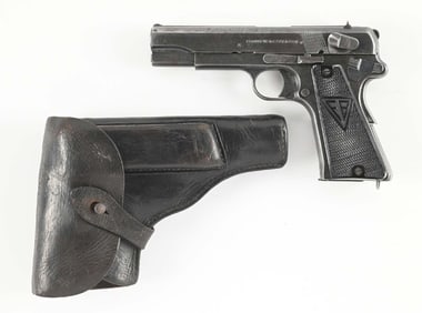 (C) POLISH RADOM VIS 35 SEMI AUTOMATIC PISTOL WITH HOLLSTER.