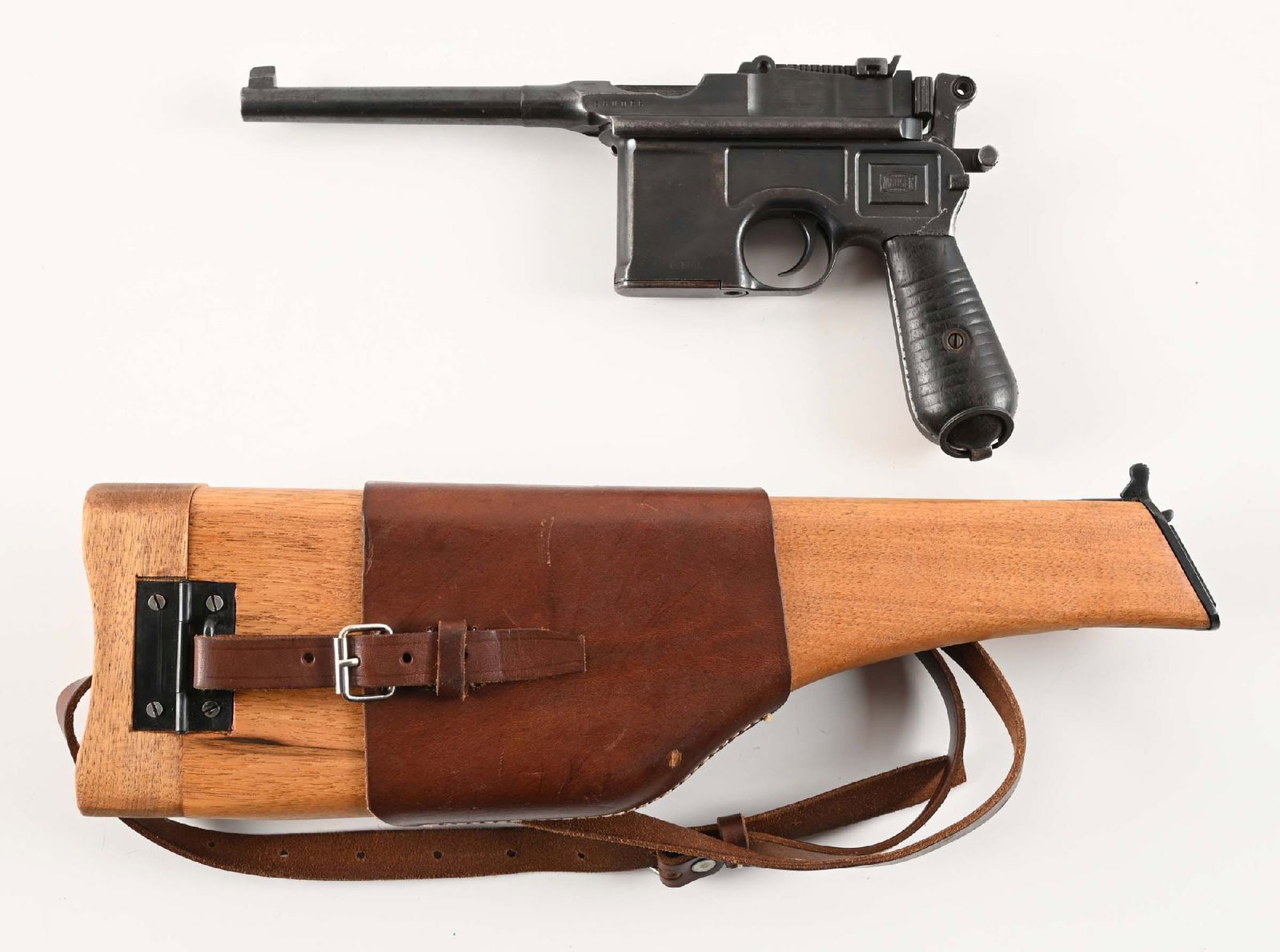 (C) CHINESE CONTRACT C96 BROOMHANDLE MAUSER SEMI-AUTOMATIC PISTOL WITH HOLSTER.: Marked "WAFFENFABRIK MAUSER/OBERNDORF A. NECKAR / D.R.P.u.A.P." on the right side of the frame, with the Mauser banner on the left. Chinese characters on the bottom left of the magazine well, and on t