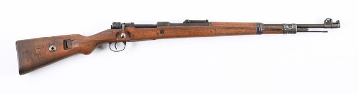 (C) 1938 MAUSER S/42 K98 BOLT ACTION RIFLE.