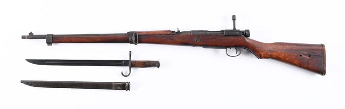 (C) BATTLE DAMAGE CHARRED LAST DITCH NAGOYA TYPE 99 BOLT ACTION RIFLE.