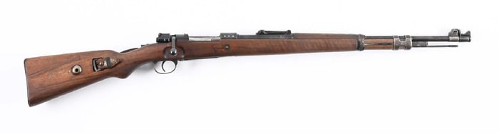 (C) 1940 MAUSER 42 CODE K98 BOLT ACTION RIFLE.