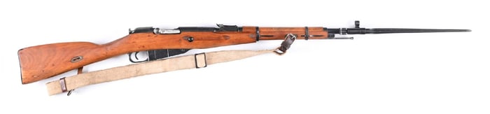 (C) RUSSIAN M44 BOLT ACTION CARBINE.