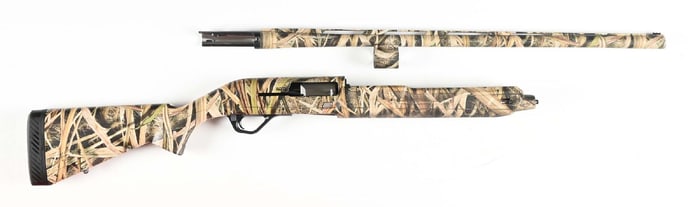 (M) WINCHESTER X4 12 GAUGE SEMI-AUTOMATIC SHOTGUN IN BOX.