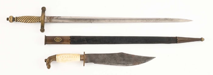 LOT OF 2: MEXICAN BOWIE KNIFE AND SHORT SWORD.