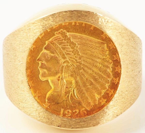 14k Yellow Gold Men's Coin Ring.: Ring has a 1926 two and a half dollar Indian head coin. Weight: 13.3 dwt. Condition (Excellent). Size Ring Size: 9.